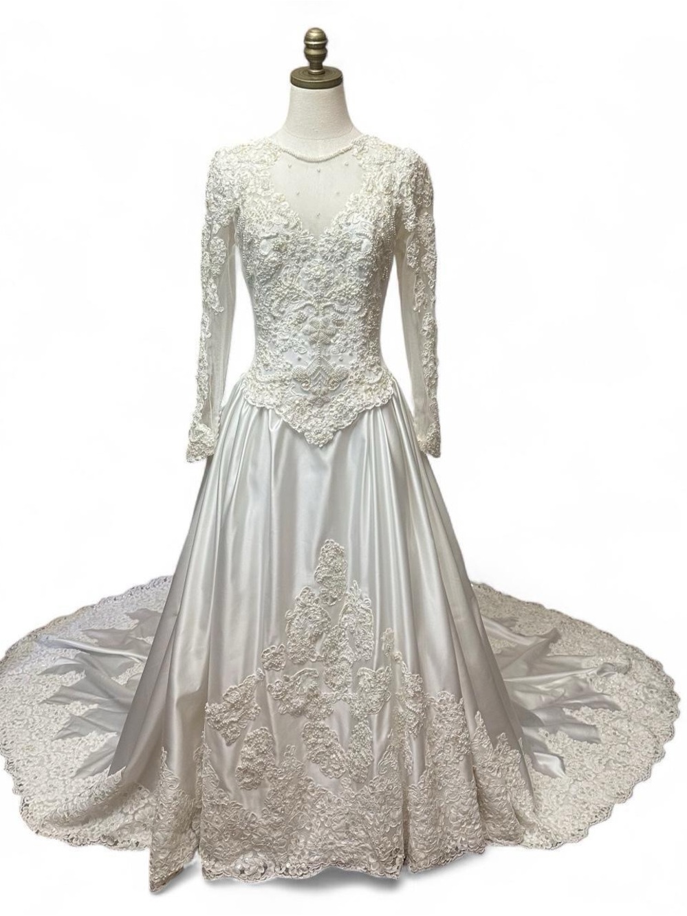 VTG Y2K 2000s White Satin Taffeta Pearl Beaded Sequin Floral Lace Wedding Dress